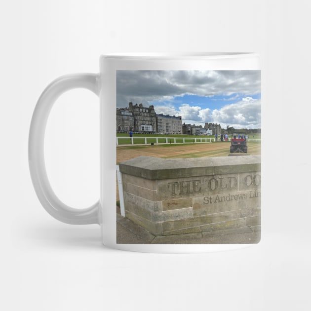 the Old Course, St Andrews , Fife Scotland by goldyart